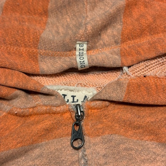 Billabong Women’s Orange and Beige Striped Hoodie - Picture 4 of 9